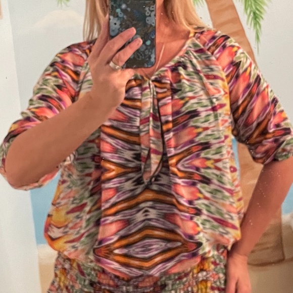 New Directions Blouse Bright Colors - Picture 2 of 11